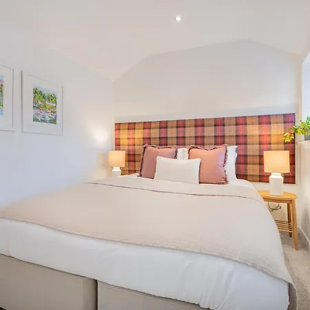 度假居 The Old Weigh House *