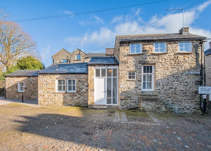 Holiday home The Old Weigh House *